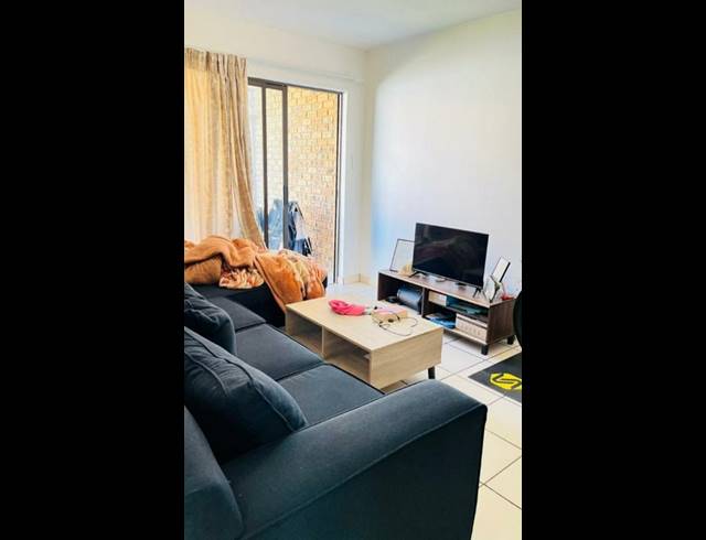 2 BEDROOM APARTMENT FOR SALE IN WITFIELD